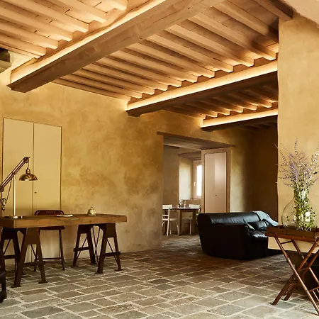 Cuprena Lantgård Arezzo